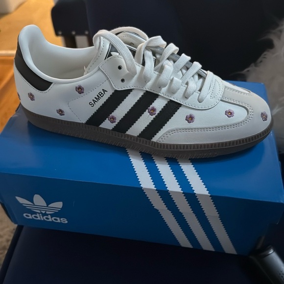 Adidas Samba Kids Sneakers - White with Black and Purple Accents - Picture 1 of 1